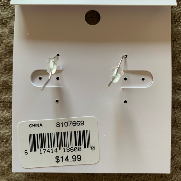 Brand new Perwinkle by Barton Silver turtle earrings with aqua colored stone. - Picture 3 of 3